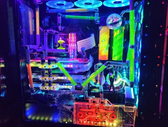 Amazing PC Builds in 2024
Water Cooler Build